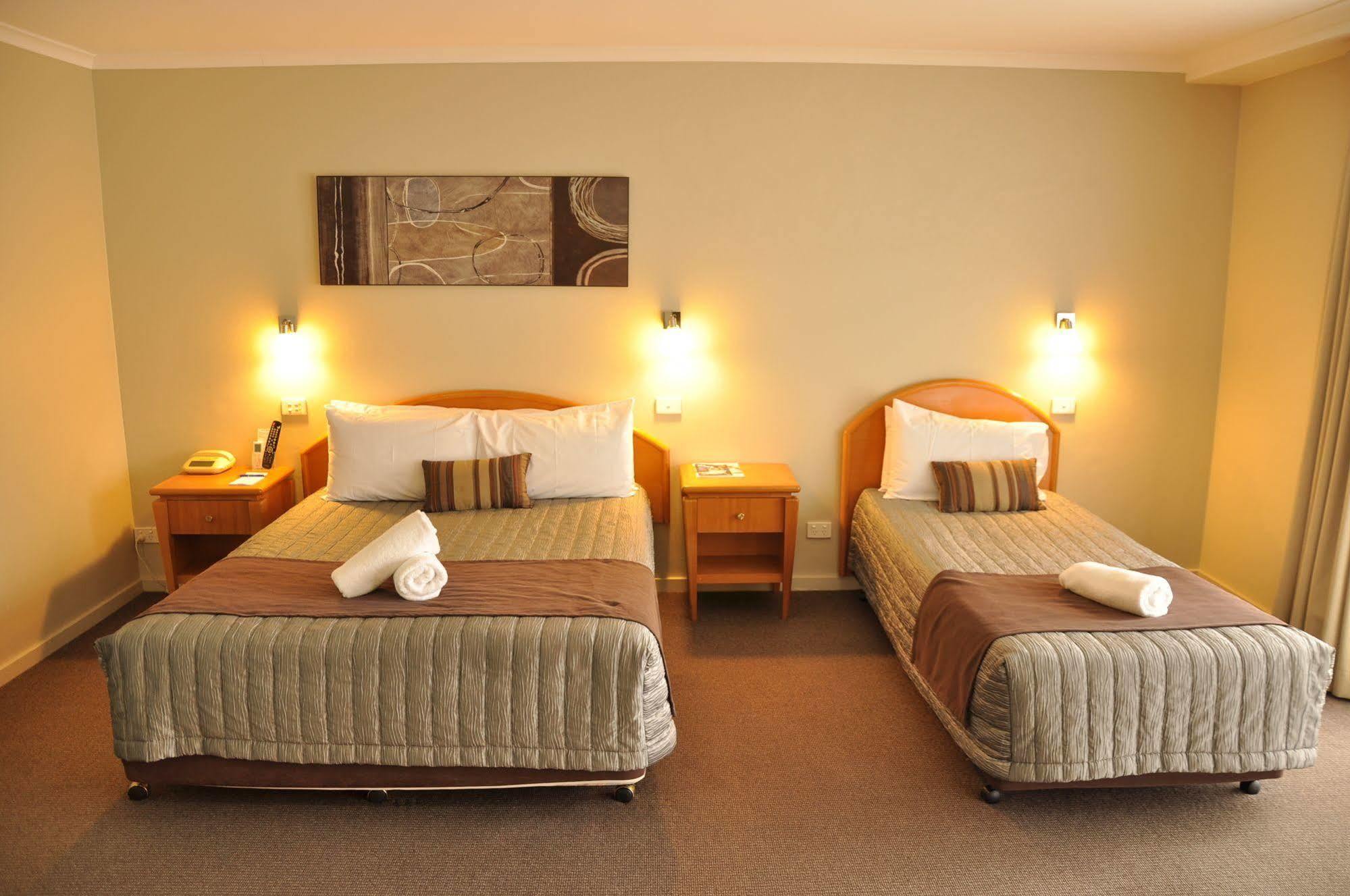 Chittaway Motel Tuggerah Bagian luar foto