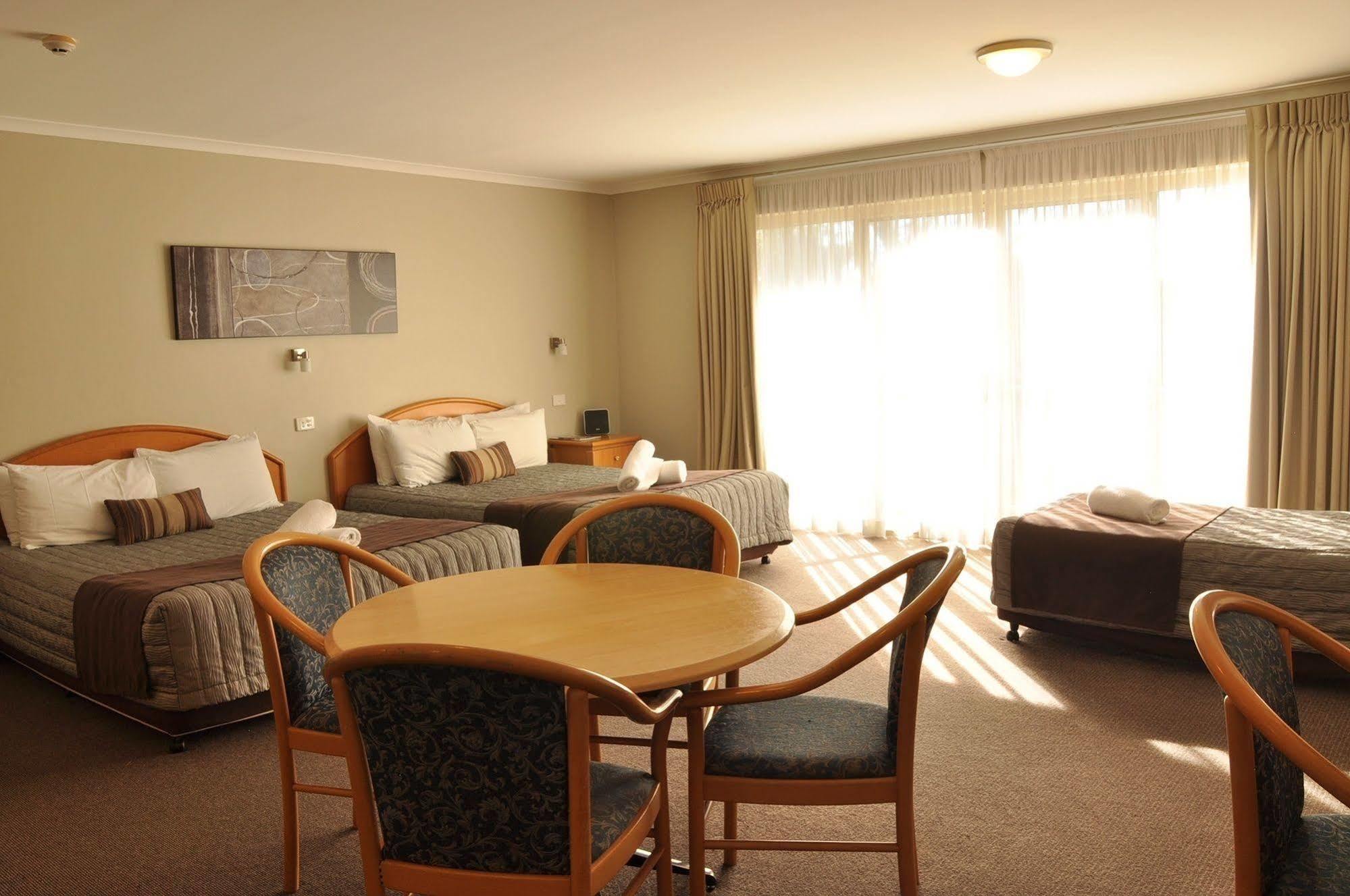 Chittaway Motel Tuggerah Bagian luar foto